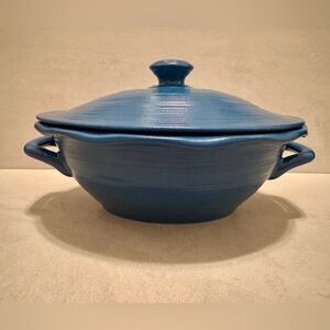 CorningWare Creations Stoneware Blue 2 Qt Oval Covered Casserole Dish w/Handles